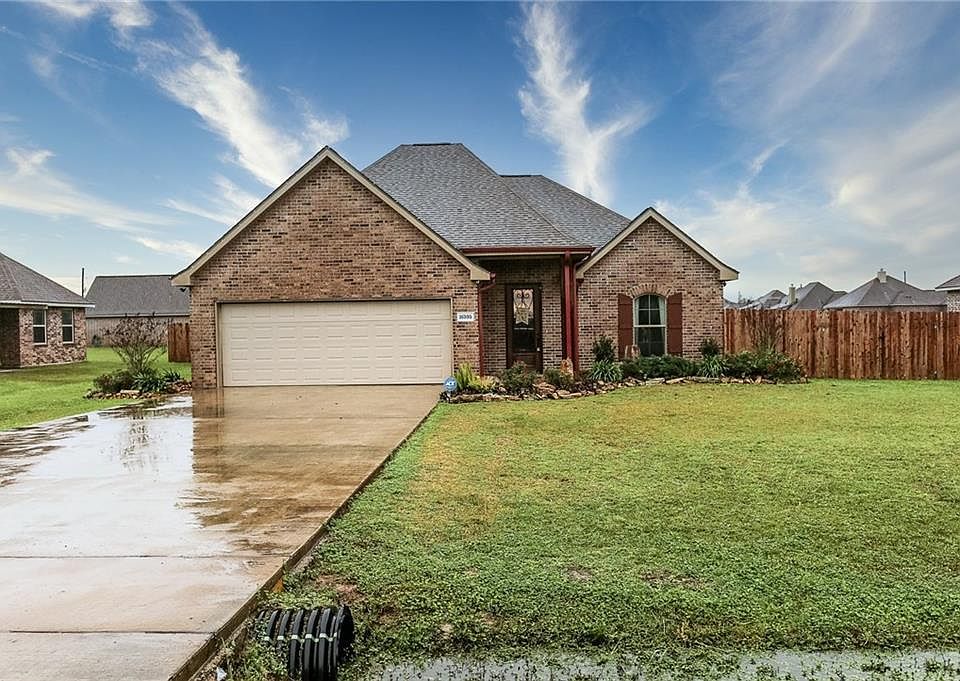 1st image of 16595 Marshall Dr