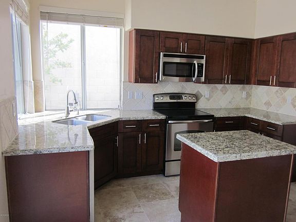 3rd image of 2178 E Briarwood Ter