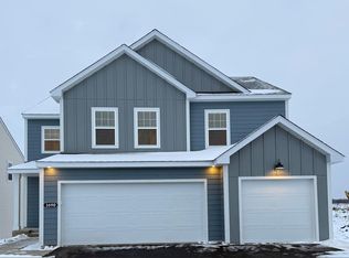 1690 Langston Ave NE, Saint Michael, MN 55376