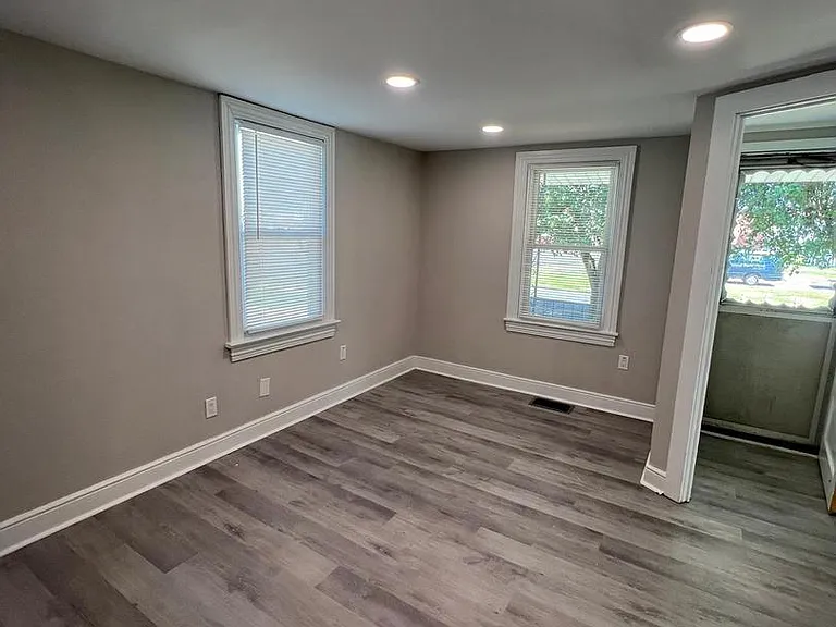 30 Spruce Ave #A — Photo 9