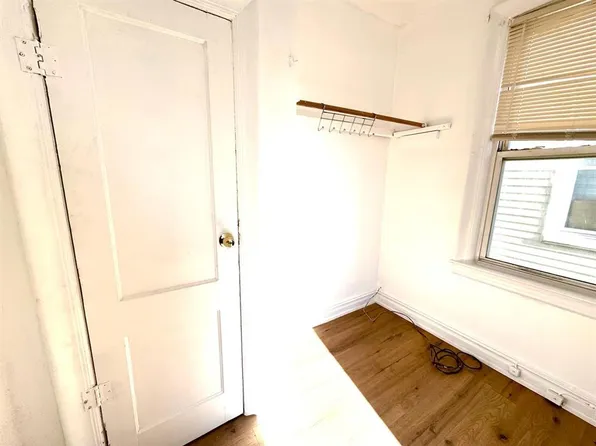 79 Pamrapo Avenue image 3 of 10