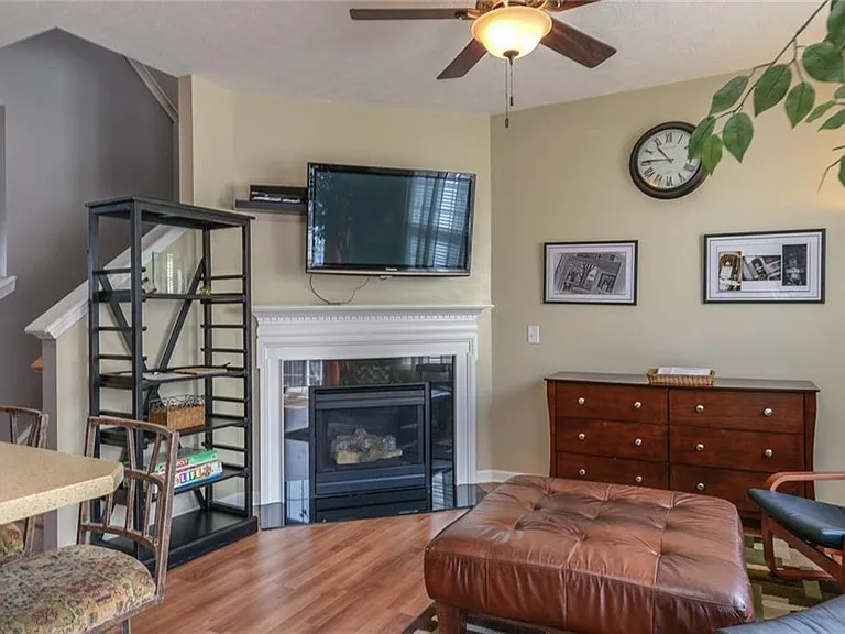 246 Coatsville Dr — Photo 6