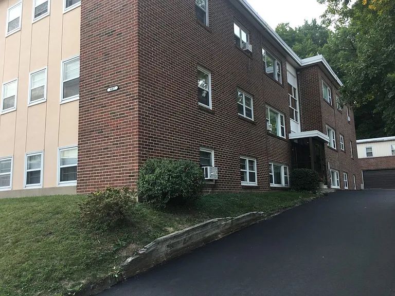 407 Grand Ave #1-G — Photo 1