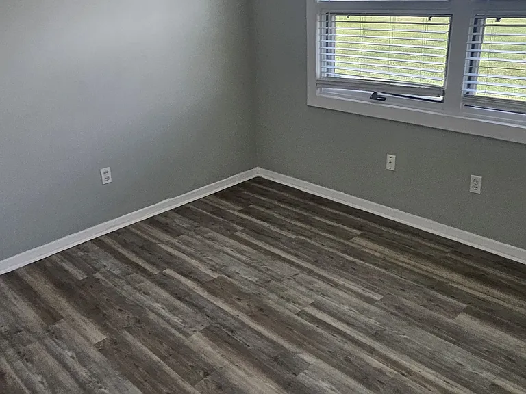741 Walnut Ave — Photo 8
