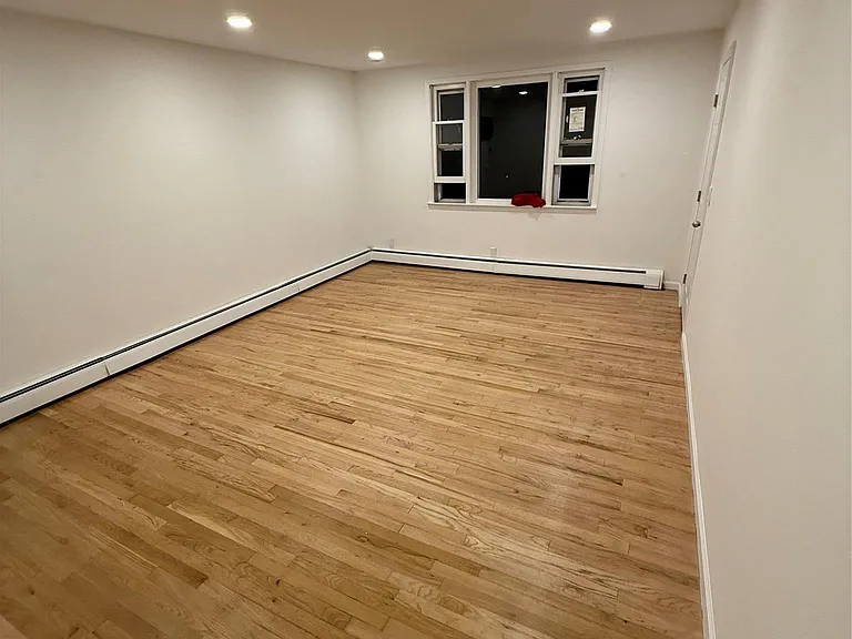23 Mansion Ave #2 — Photo 8