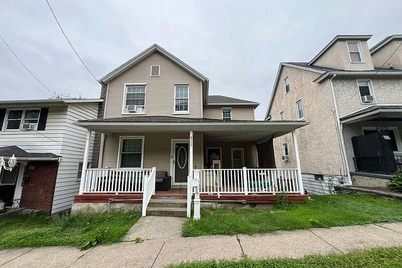 1st image of 829 Matthew Ave