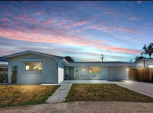 8320 NW 15th Ct, Hollywood, FL 33024