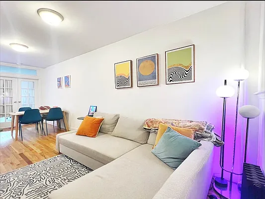 256 12th Street #3R