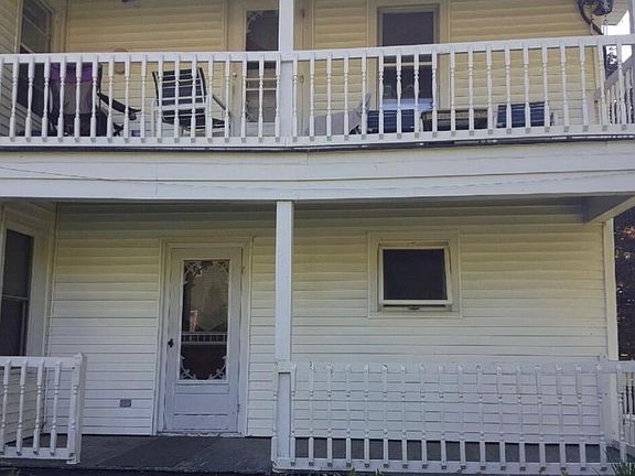 3rd image of 223 E MAIN STREET