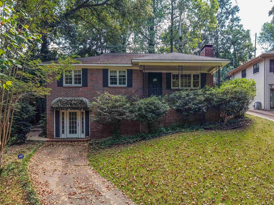 1st image of 429 Windsor Dr