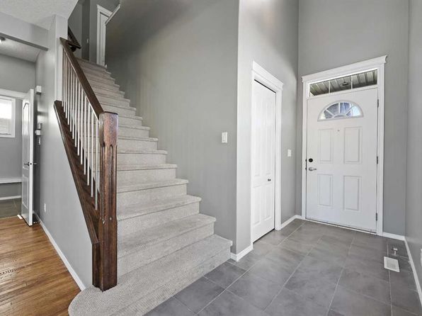 66 S Skyview Shores Ter NE, Calgary, AB T3N 0E8