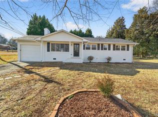 3562 Cherry Ln, Greensboro, NC 27405