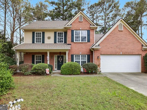 1955 Fairway Close Ter, Lawrenceville, GA 30043