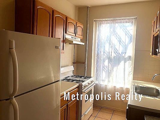 1st image of 24-21 27th St #2B