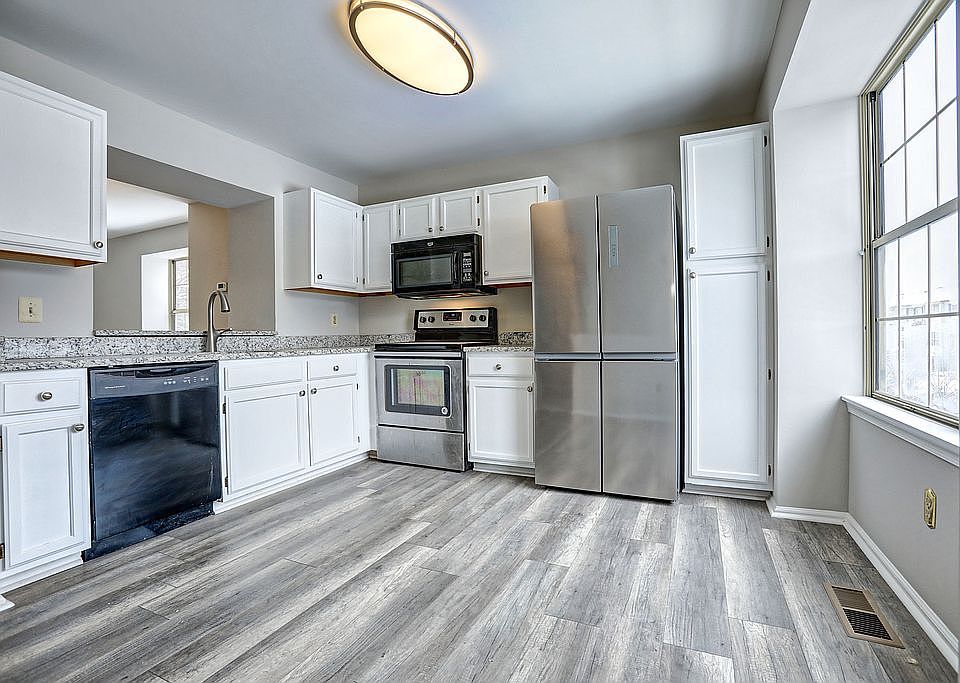 2nd image of 7670 Chadds Landing Way