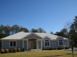 13 Lucy Lane, Quiogue, NY 11978