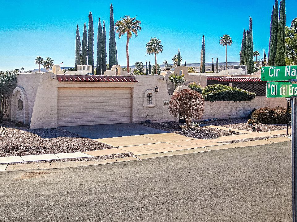 1st image of 703 W Calle Del Ensalmo