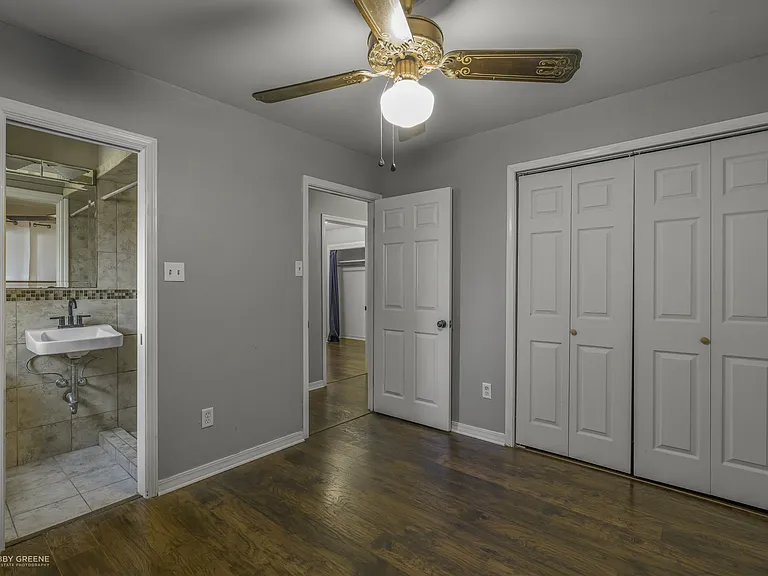 1602 San Saba St — Photo 17