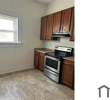 1153 Oak St SW — Photo 2