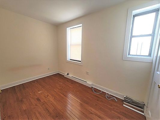 5th image of 22 E 105th St #4X