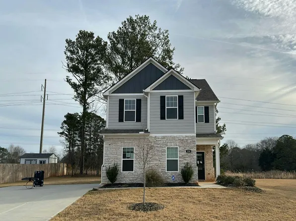 558 Meadows Farm Dr, Monroe, GA 30655