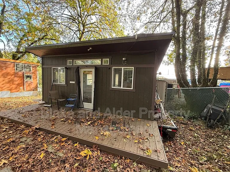6519 NW Saint Helens Rd — Photo 16