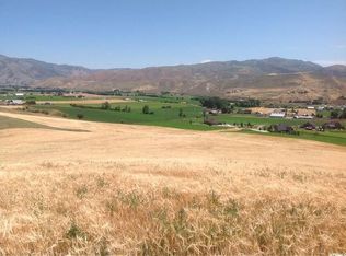 797 W Elk Run Dr, Morgan, UT 84050
