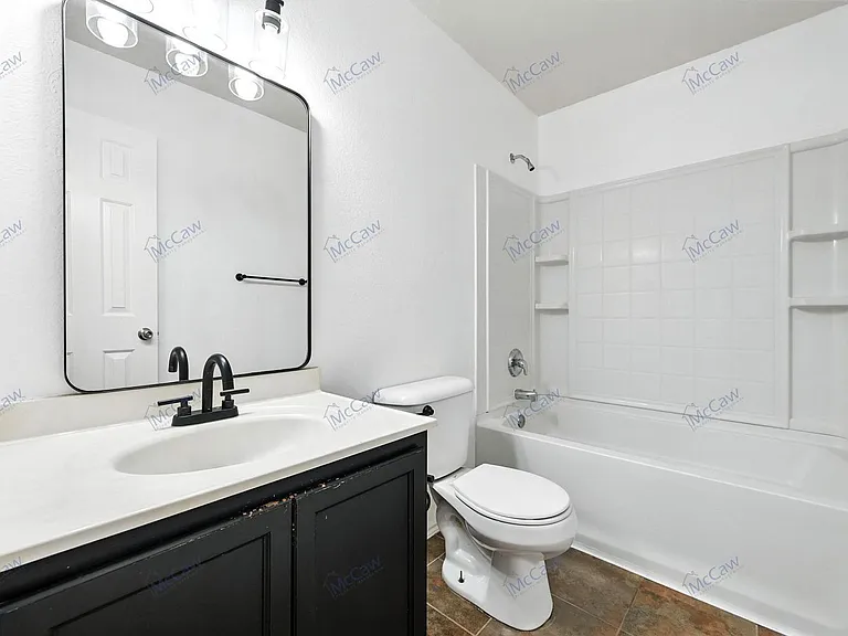10512 Flagstaff Run — Photo 18