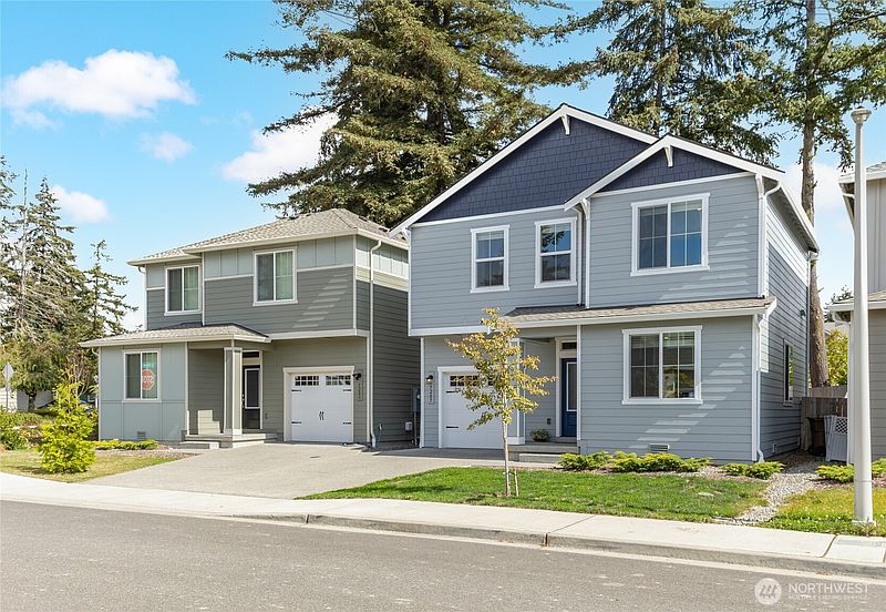 4th image of 5207 E M Street