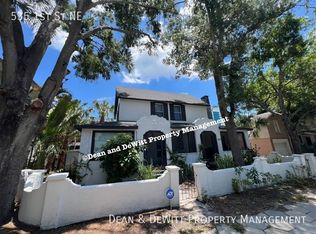 535 1st St NE, Saint Petersburg, FL 33701