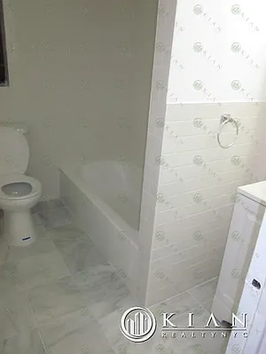 Rented by Kian Realty | media 19