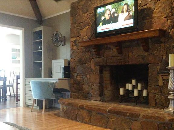 5th image of 1505 Sharon Dr