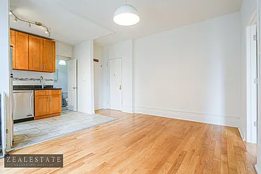 Rented by ZealEstate Group Inc