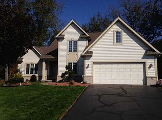51 Hidden Meadow Dr, Holland, OH 43528