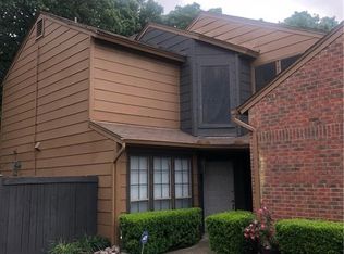 115 Brentwood Ct, Irving, TX 75061