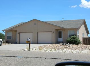 764 S Honeydew Dr, Pueblo, CO 81007