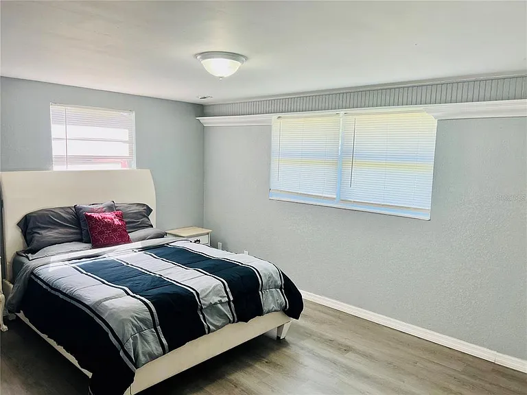 3405 Wilson Dr — Photo 14