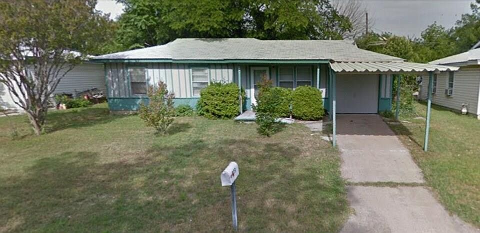 1st image of 909 Vaquero St