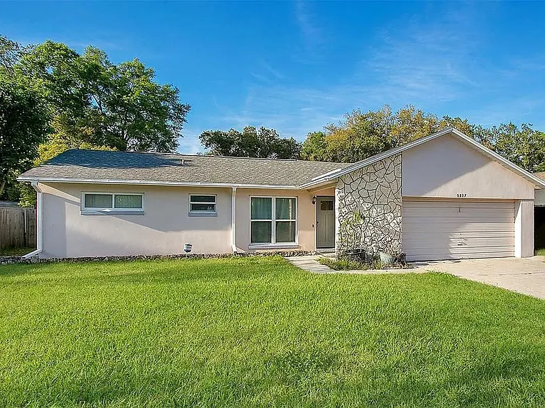 5337 Windridge Ln — Photo 1