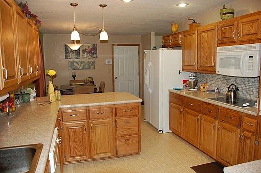 3rd image of 11801 County Road 6450