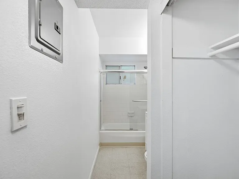 475 E Foothill Blvd — Photo 9