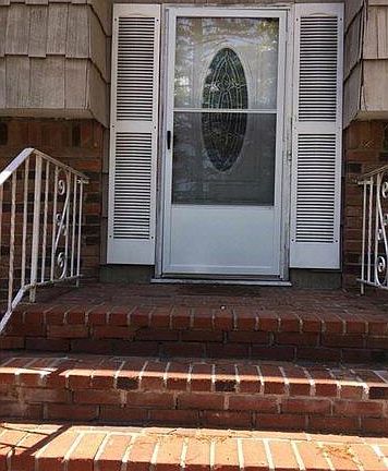 2nd image of 46 Clinton Ave