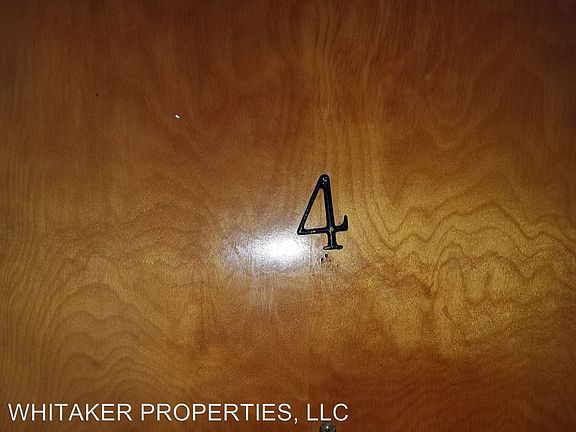 2nd image of 601 Hadley Ave APT 4