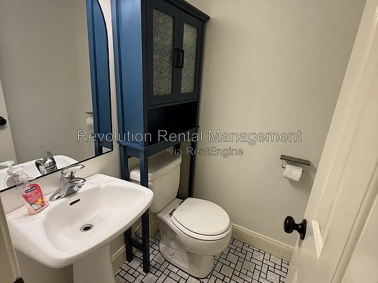 115 Hickory Ave — Photo 12