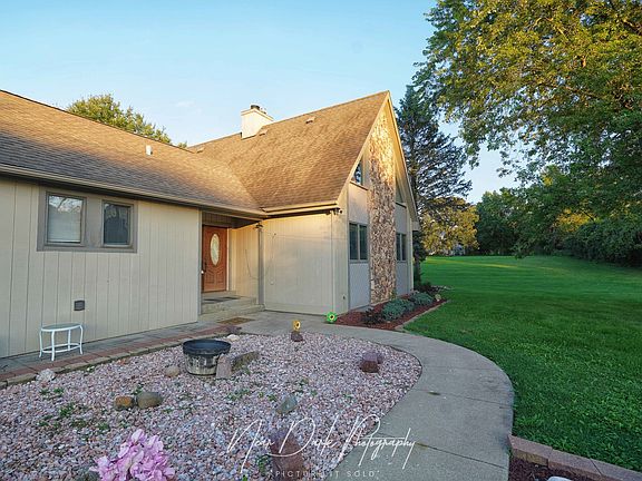 5th image of 26143 N Anderson Rd