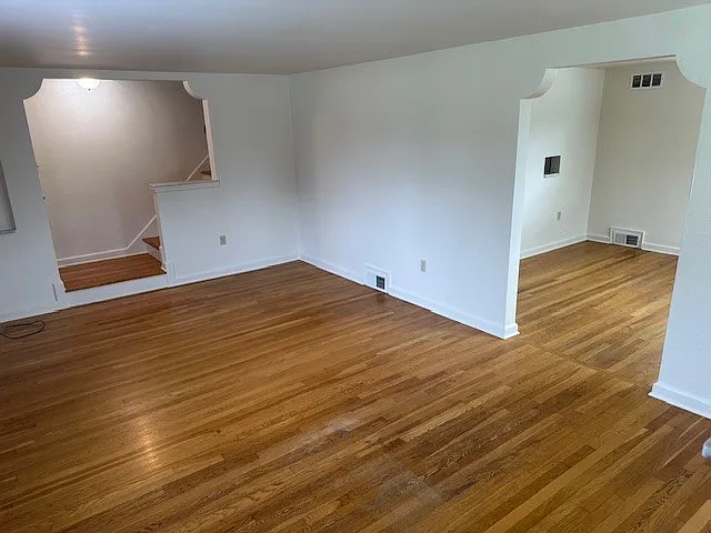 3 bed, 1200 sqft, $1,450 — Photo 3