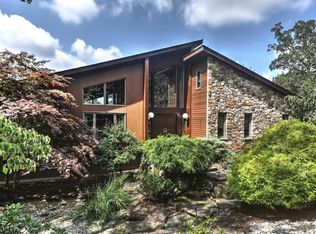 890 Sunset Rdg, Bridgewater, NJ 08807