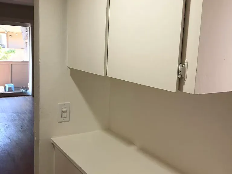 2458 W Bayshore Rd #7 — Photo 12