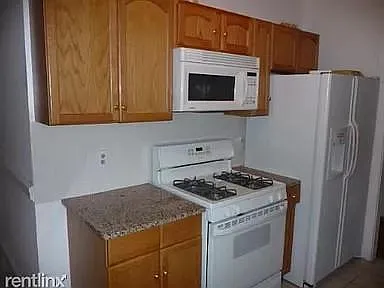 11 Jamaicaway Ct — Photo 4