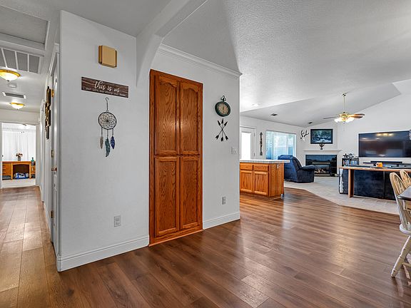 5th image of 22103 Table Mountain Pl